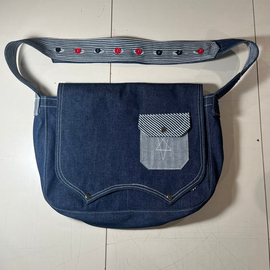 messenger bag 𖤐 indigo denim