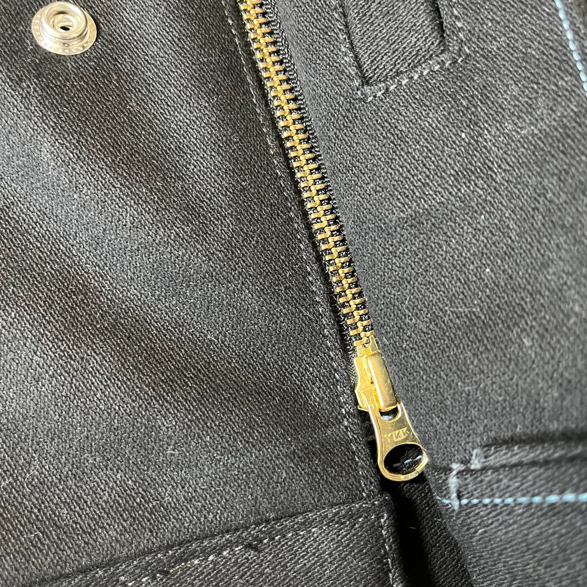 riding vest 𖤐 black denim