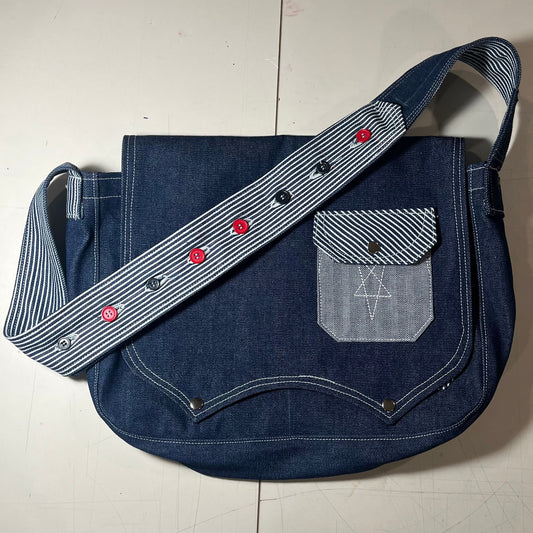 messenger bag 𖤐 indigo denim