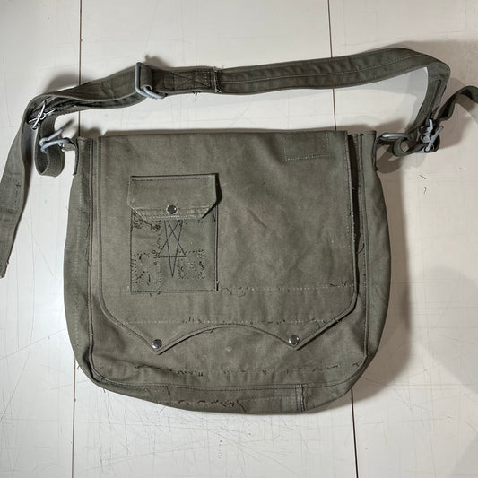 messenger 𖤐 reworked army duffel
