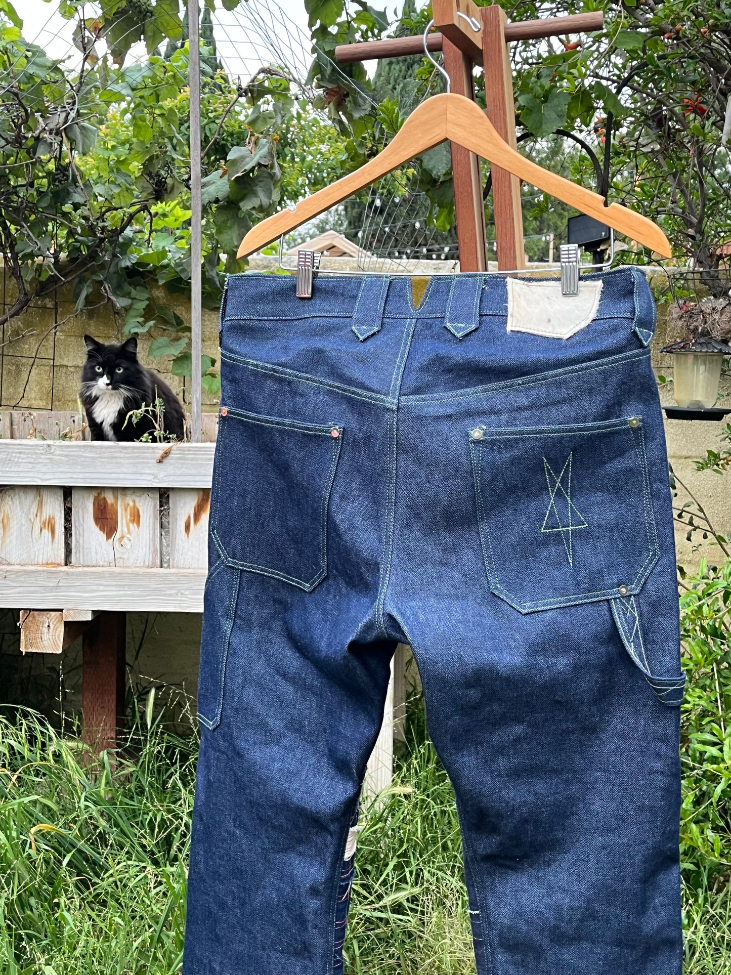 boro knee carpenter pants