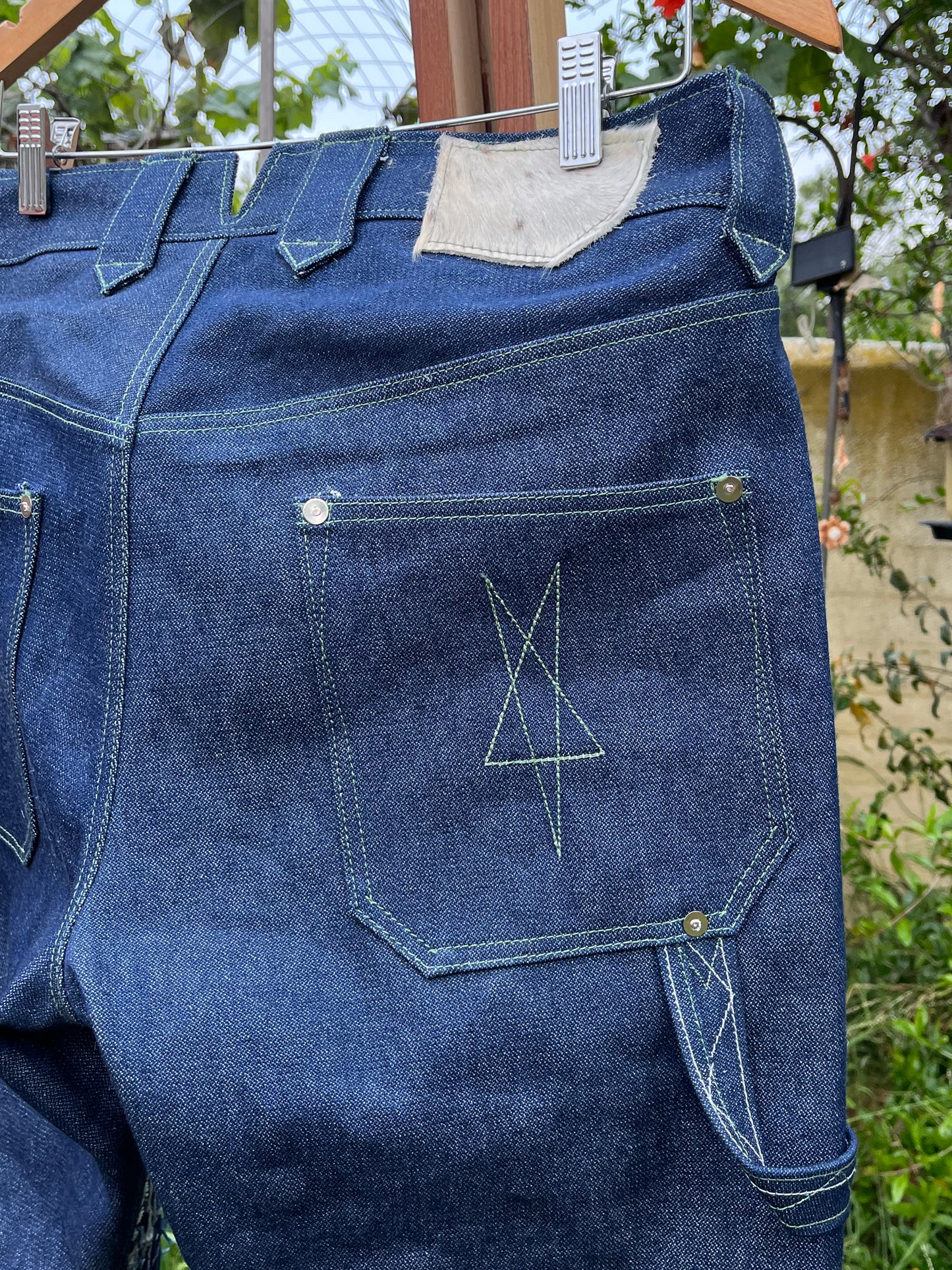 boro knee carpenter pants